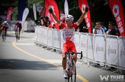 开云体育直播-新加坡球队晋级淘汰赛，喜悦加身的简单介绍