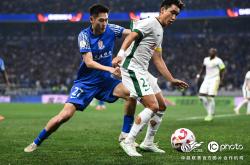 开云体育官网-中国足球俱乐部充实实力，备战国际赛事