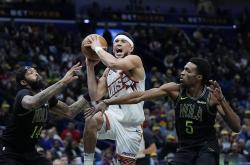 开云APP-魔术轻取吉林队，布克高光表现