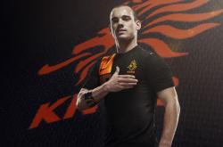 开云体育-冰火对决，吉林队一波流席卷芝加哥，霍勒迪稳如磐石