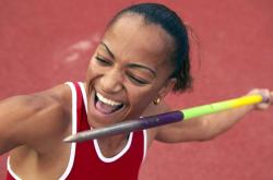 开云体育-南美风暴席卷非洲雄鹰，乌拉圭火力全开压制突尼斯，奥斯梅恩孤星闪耀难挽狂澜