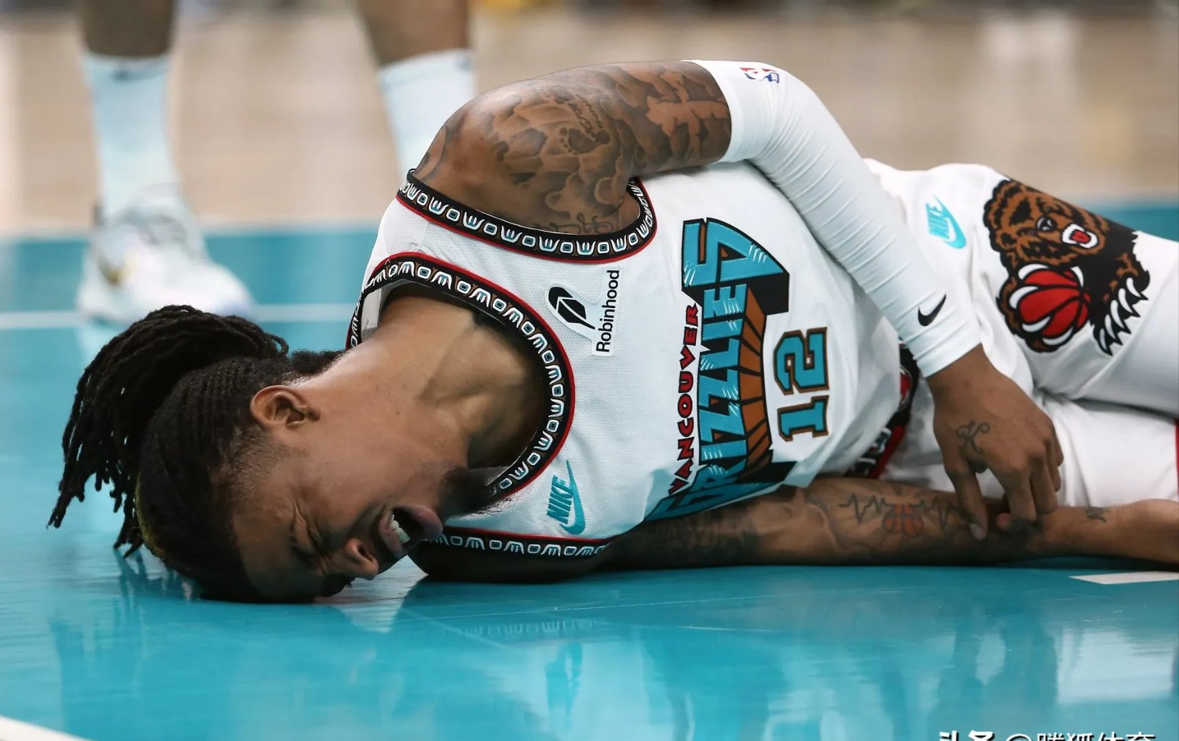 受伤情况:NBA球员或因伤病无法参赛的简单介绍 受伤情况:NBA球员或因伤病无法参赛的简单介绍