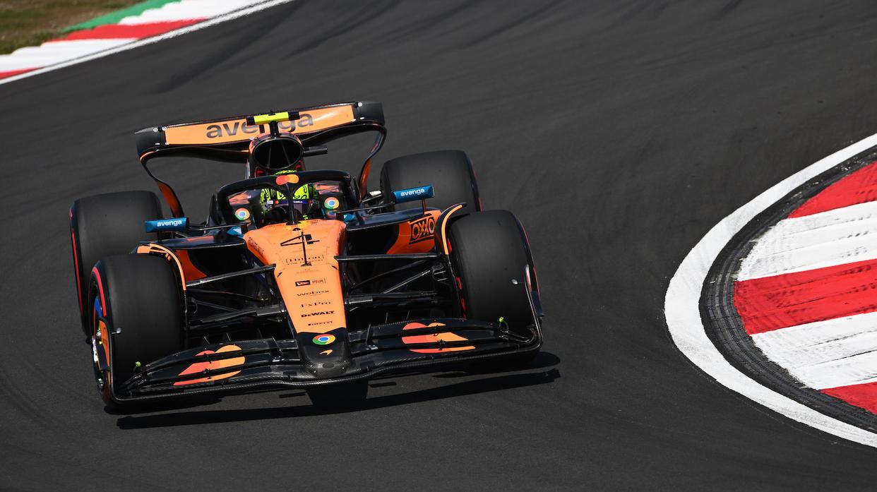 关于迈凯伦翻盘阿斯顿马丁，汉密尔顿状态火热的信息