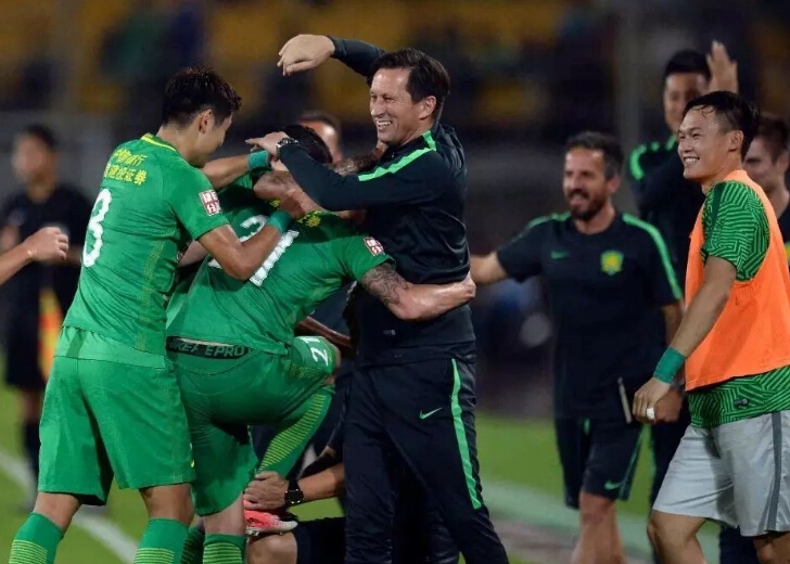 北京国安主场失利，卫冕梦或受挫，成绩蒙上一层阴影的简单介绍