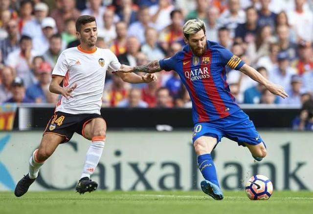 关于瓦伦西亚大比分战胜埃瓦尔,稳固欧战资格的信息 关于瓦伦西亚大比分战胜埃瓦尔,稳固欧战资格的信息