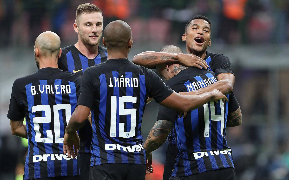 国际米兰主场-完胜热那亚，重回胜利轨道