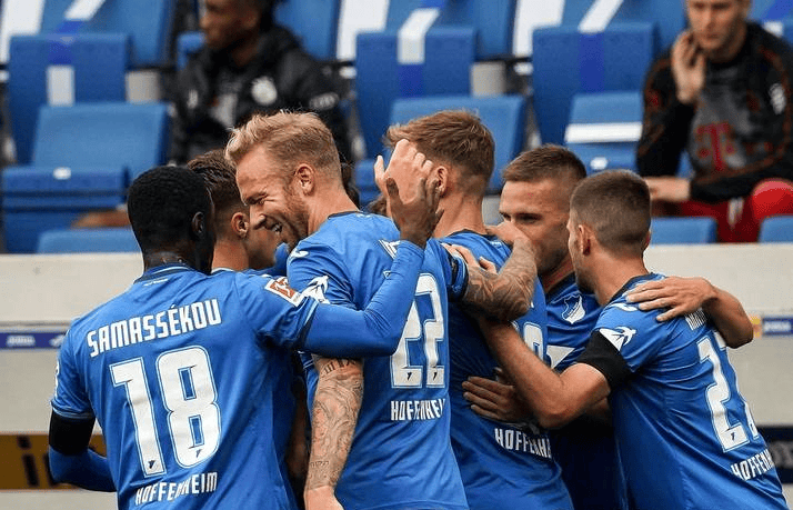 关于法兰克福主场艰难逼和，德甲保级压力山大的信息