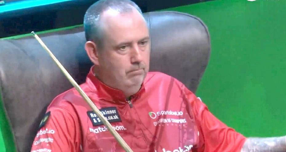 关于红牛二队力克威廉姆斯，皮亚斯特里点燃赛场的信息