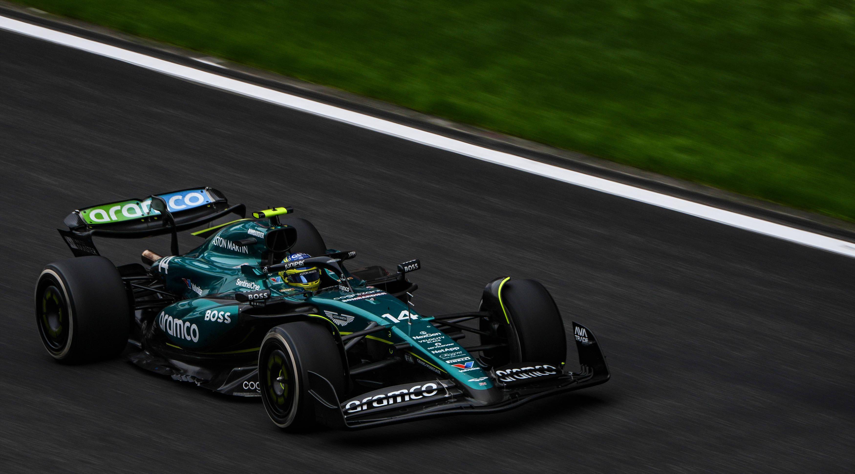 关于索伯车队鏖战阿斯顿马丁,佩雷兹关键制胜的信息 关于索伯车队鏖战阿斯顿马丁,佩雷兹关键制胜的信息