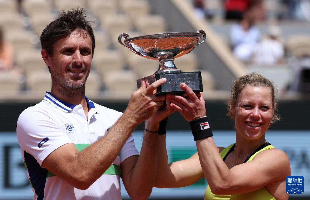 包含欧洲网球队完胜德国网球队,穆雷统治全场的词条 包含欧洲网球队完胜德国网球队,穆雷统治全场的词条