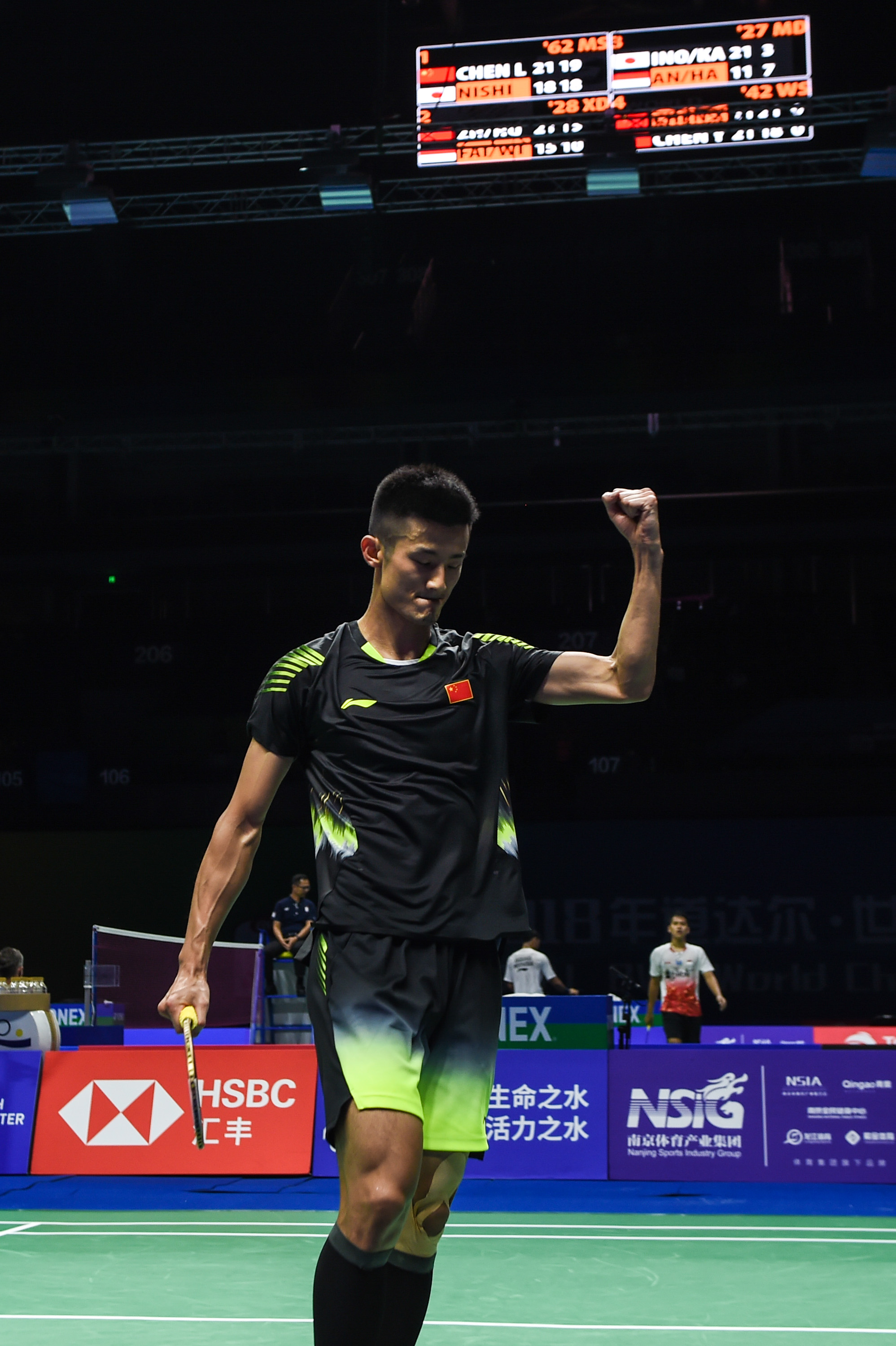 英格兰羽毛球队力克马来西亚羽毛球队，谌龙惊艳世界的简单介绍