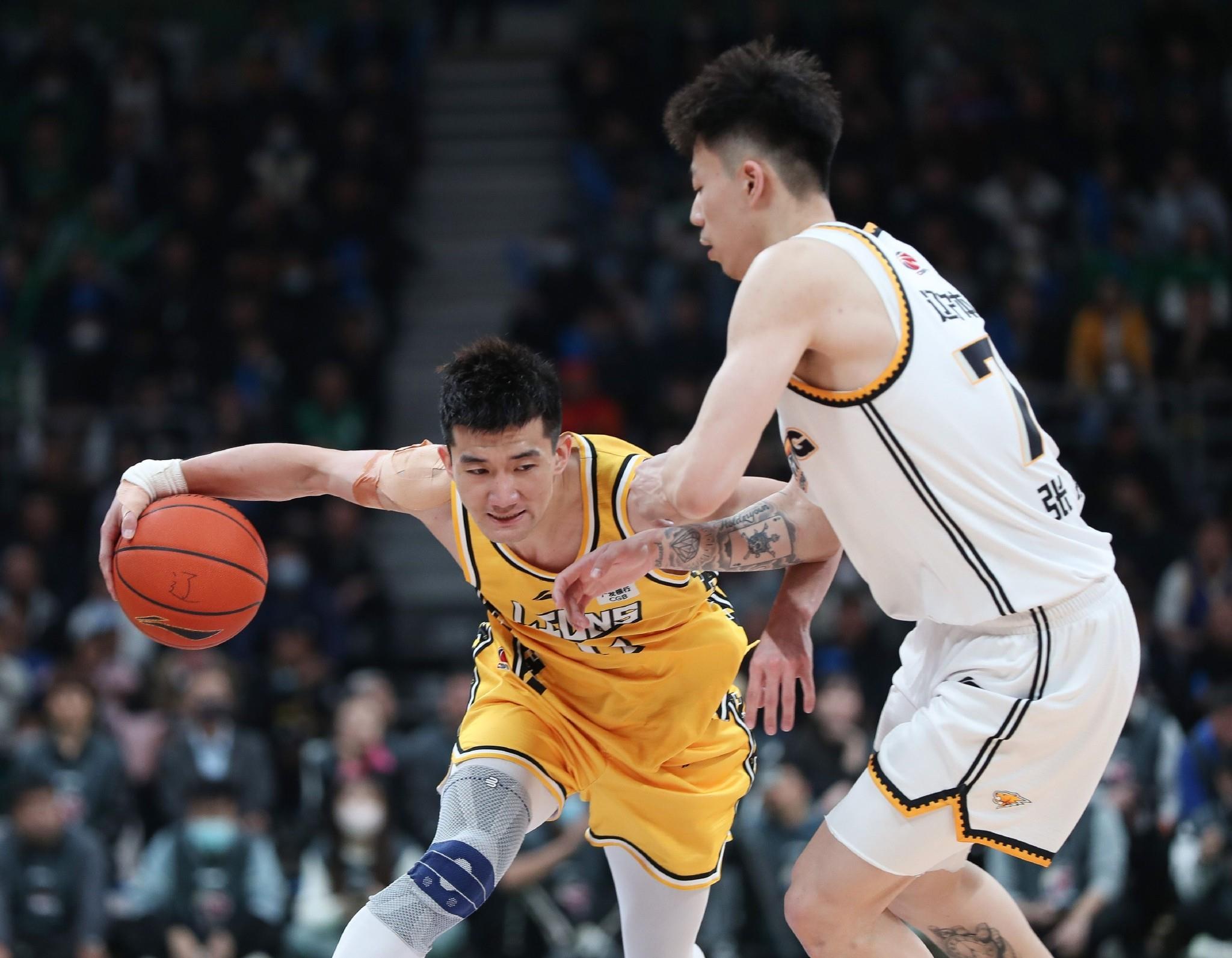 关于台北男篮在比赛中稳操胜券，取得重要胜利的信息