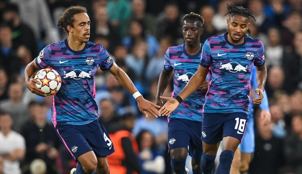 瑞典爆冷曼城，恩昆库制霸全场