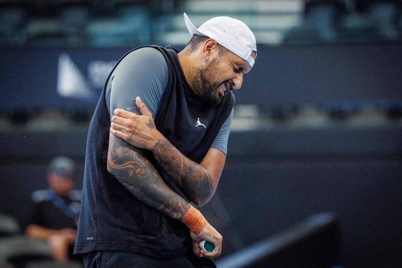 关于日本网球队血洗美国网球队，克耶高斯打破历史纪录的信息