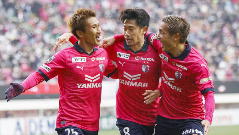 大阪樱花球员表现出色，全队备战下一场比赛