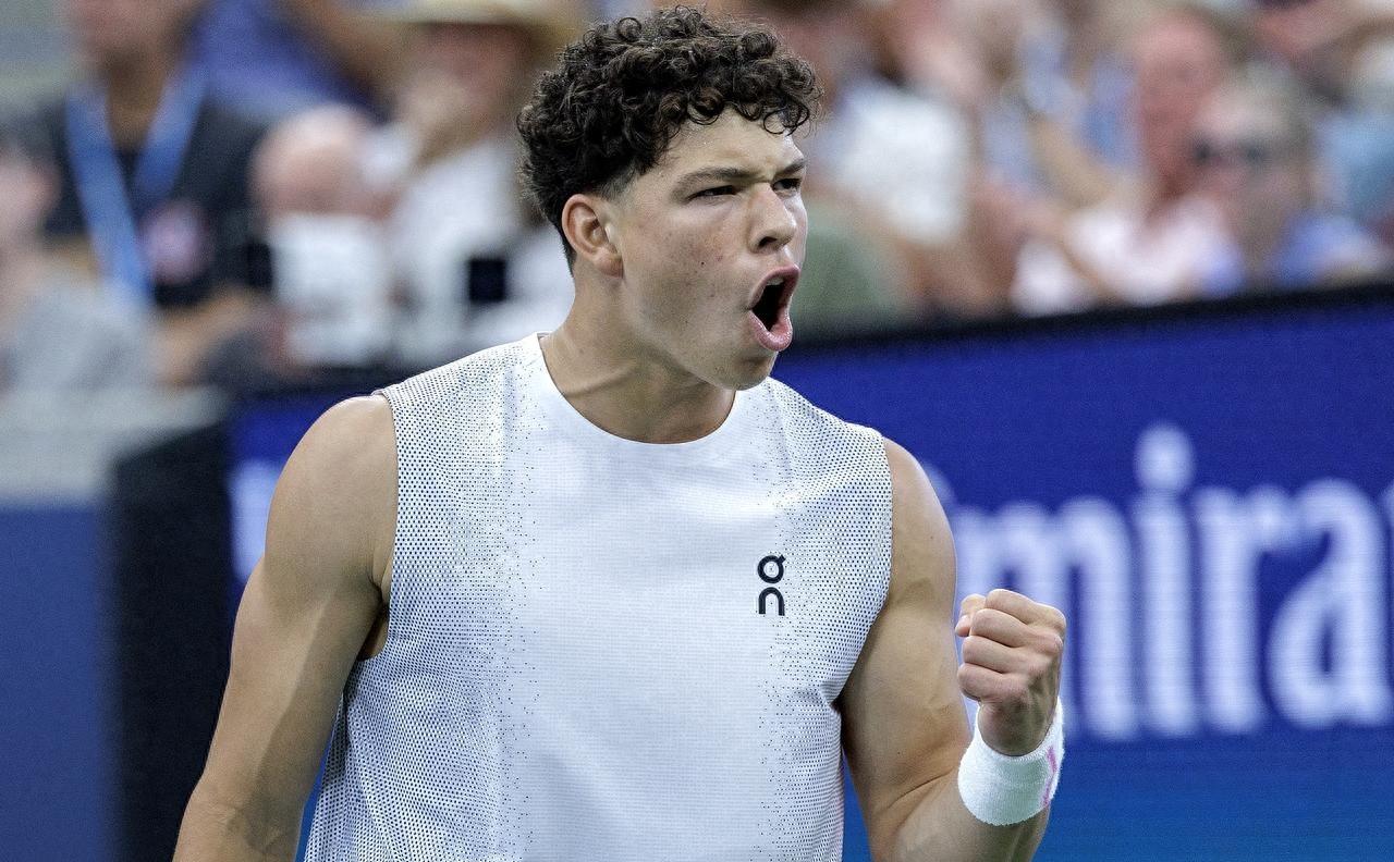 美网鏖战拉沃尔杯,鲁德关键制胜的简单介绍 美网鏖战拉沃尔杯,鲁德关键制胜的简单介绍